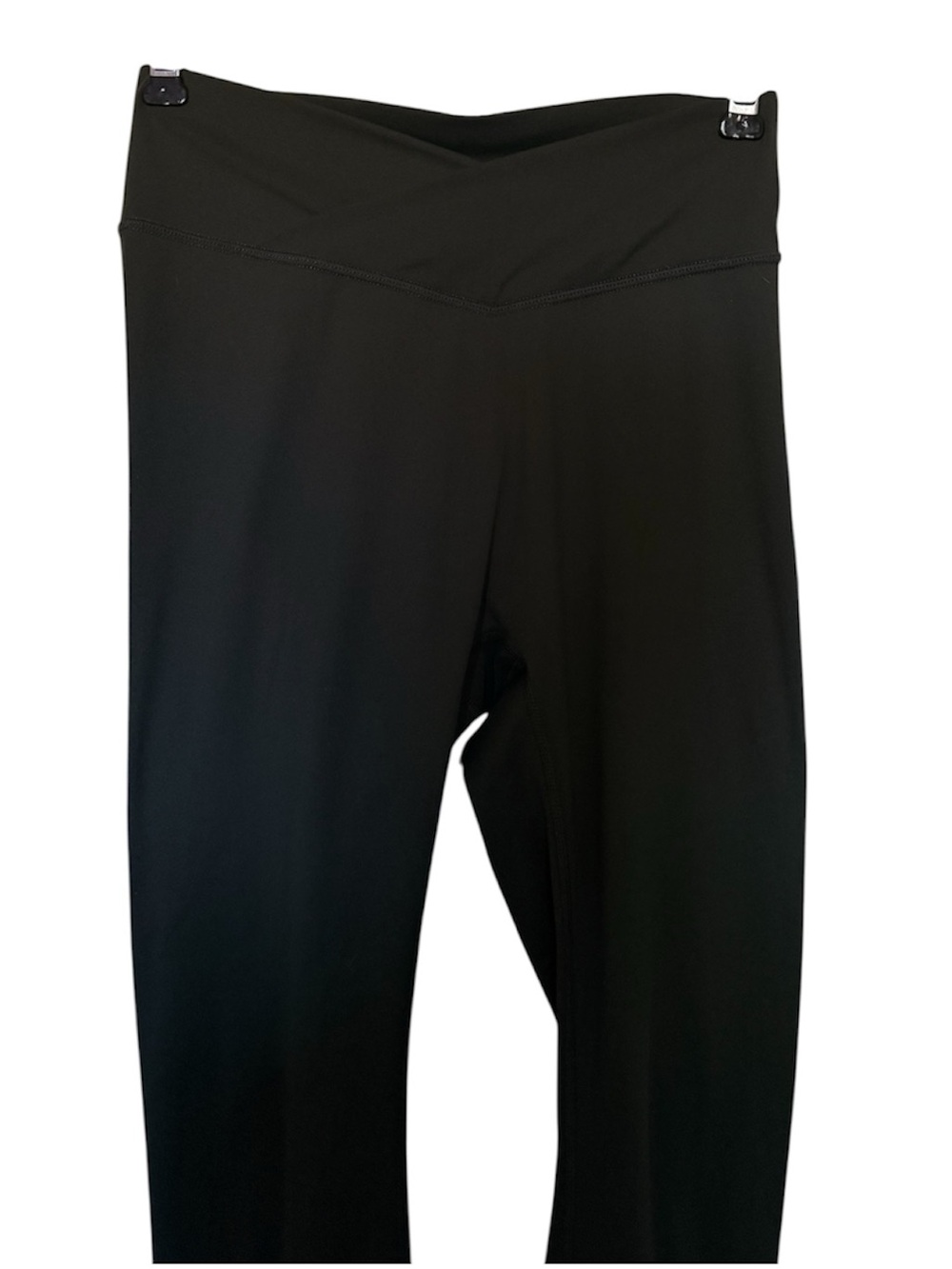 437 Four Three Seven V Leggings - Picture 4 of 7